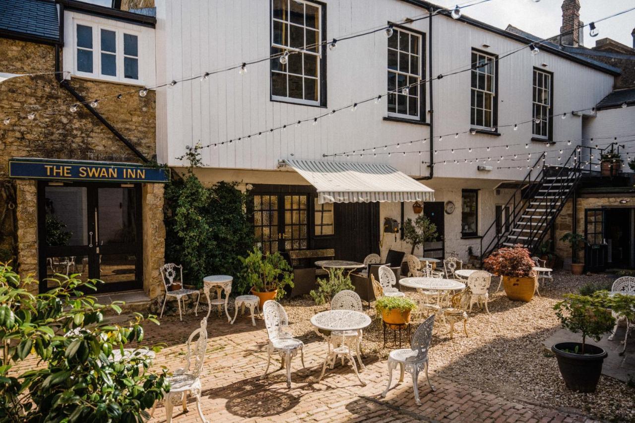 The Crooked Swan Crewkerne Exterior foto